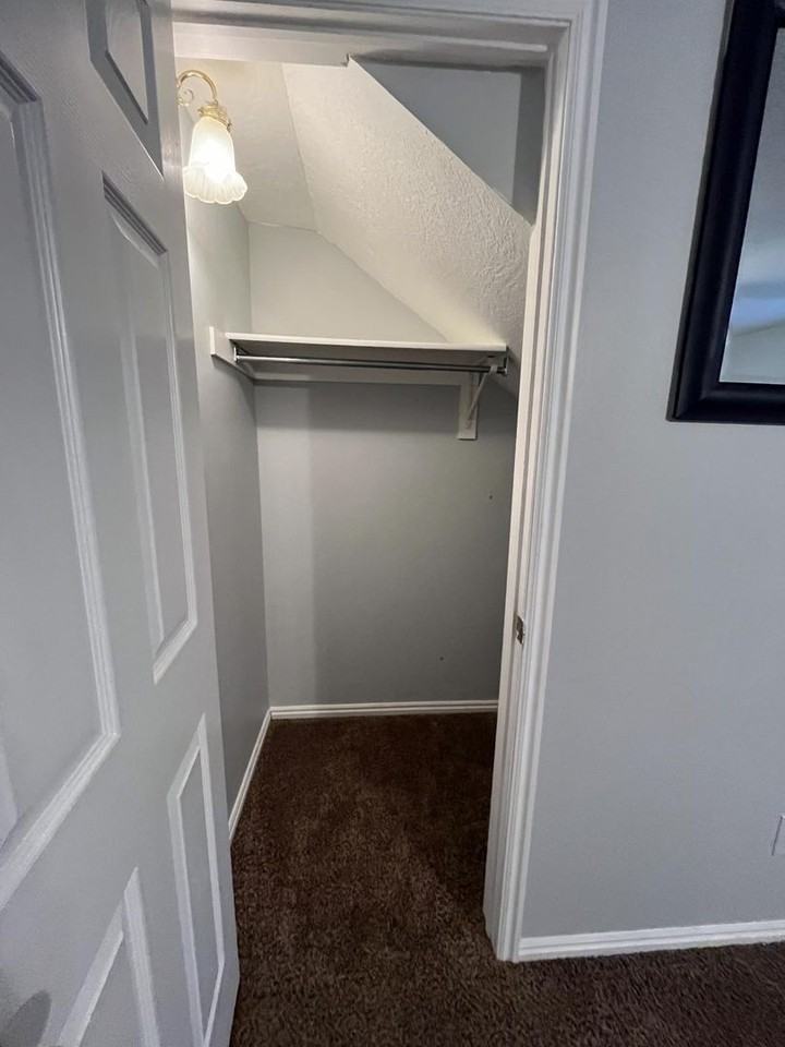 141 Penny Ln - Photo 5 of 13