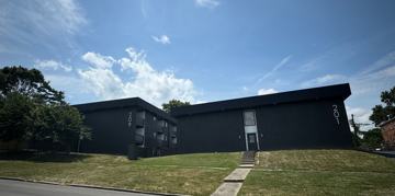 featured image of 209 Lakeshore Dr