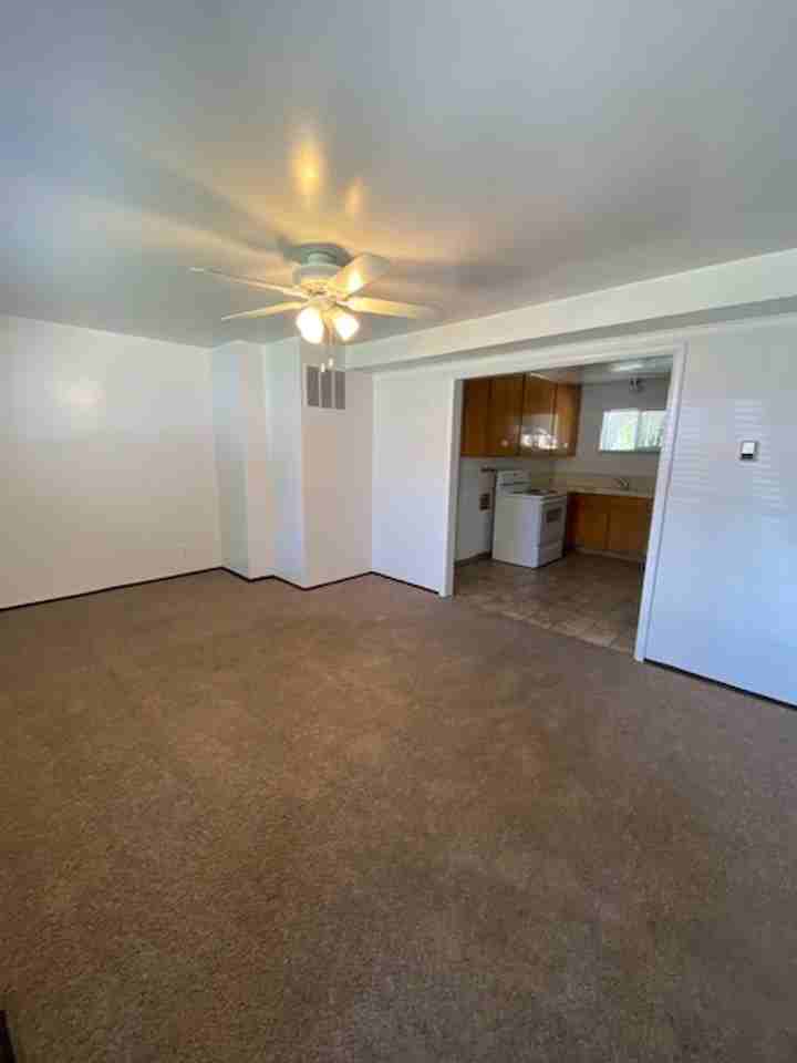 525 Brookside Pl #1 - Photo 2 of 7