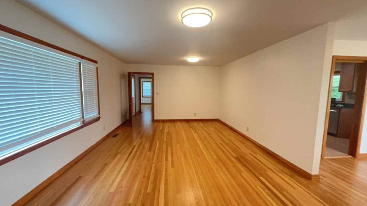 1400 Mcclung Ave Se - Photo 5 of 27