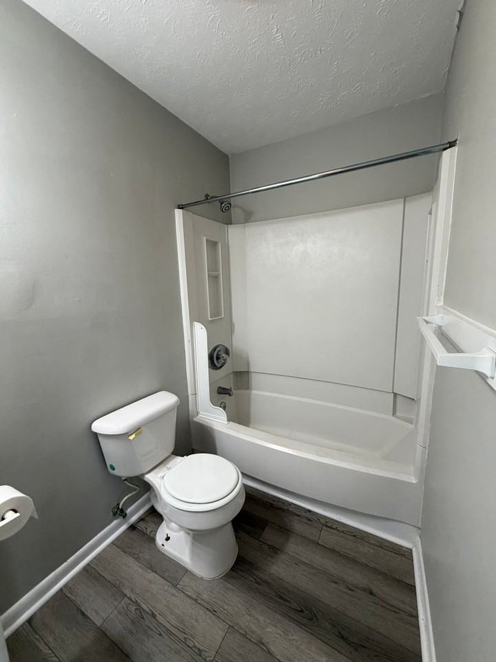 506 Mill Cove Ct - Photo 5 of 8