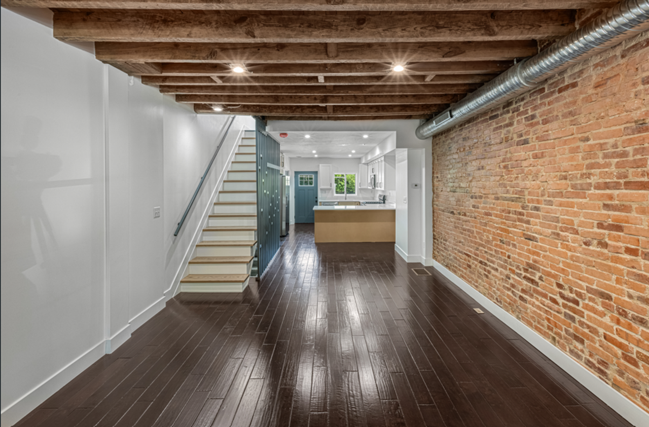 325 W Lorraine Ave - Photo 6 of 18