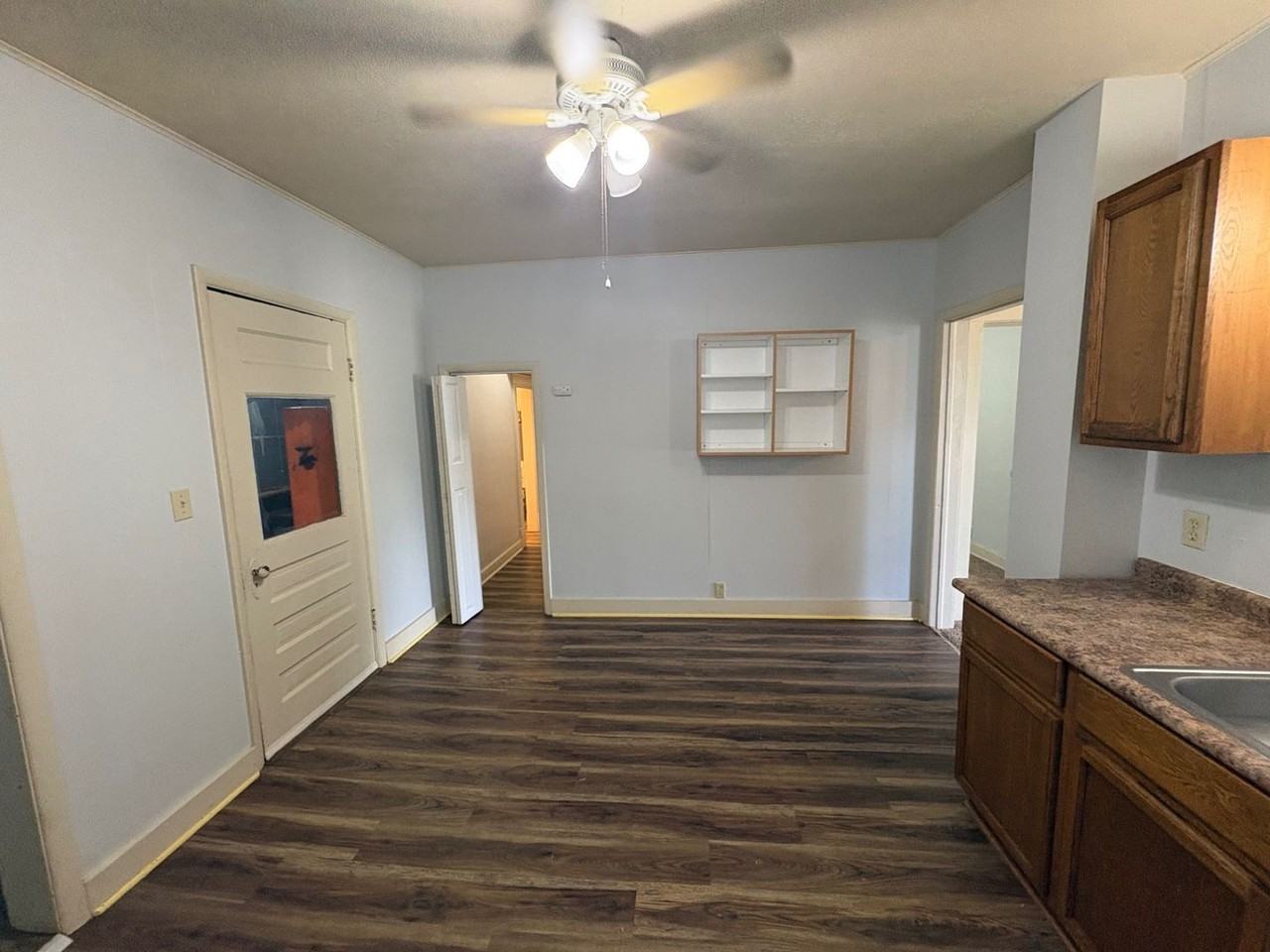 2054 N Rogers Ave - Photo 5 of 12