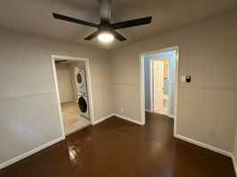 featured image of 2721 Napoleon St