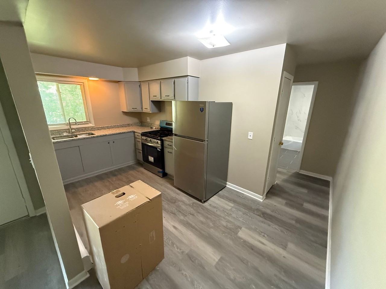 Paradise Ave - Photo 2 of 4