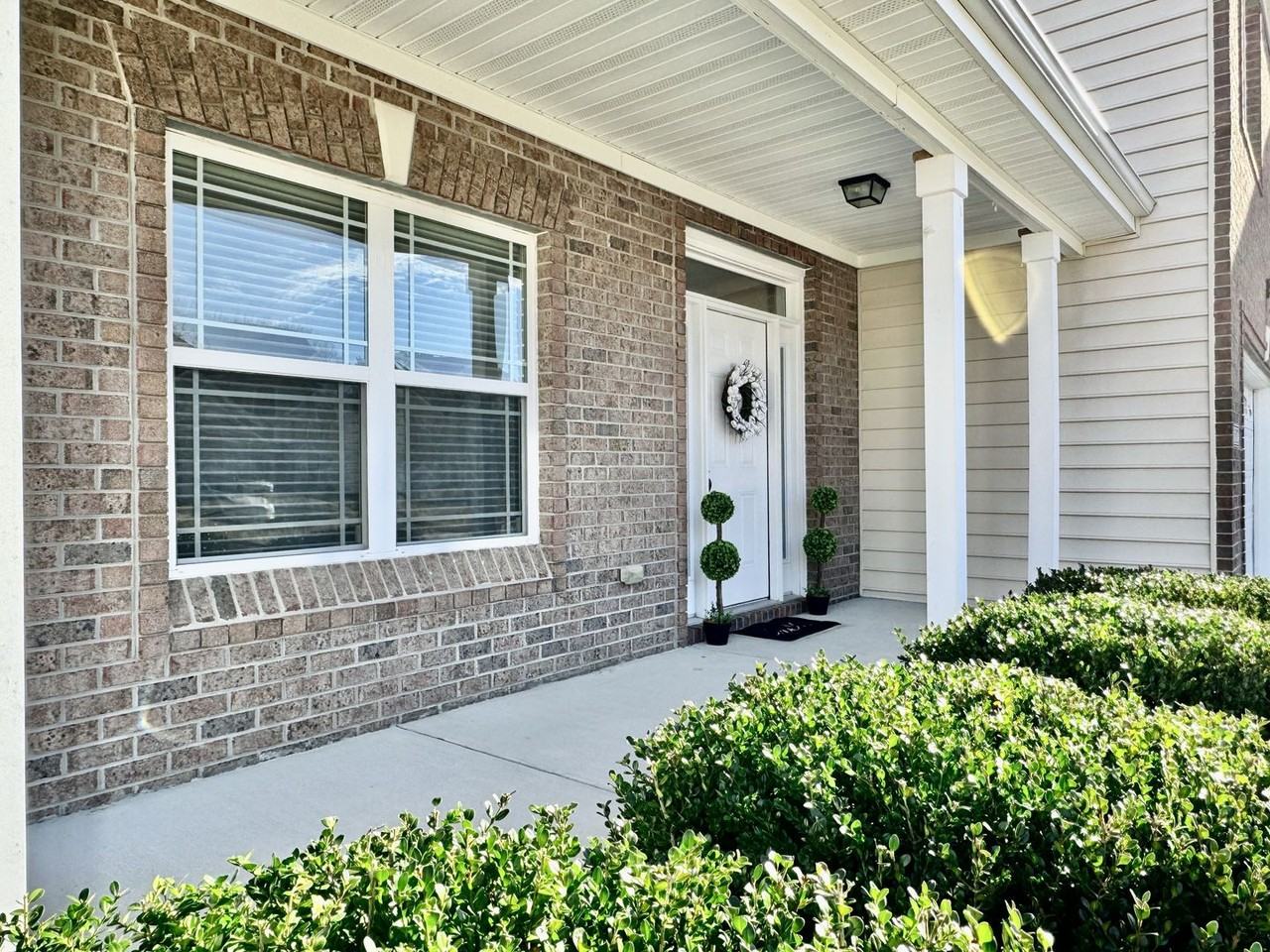 1532 Drumheller Dr - Photo 4 of 48