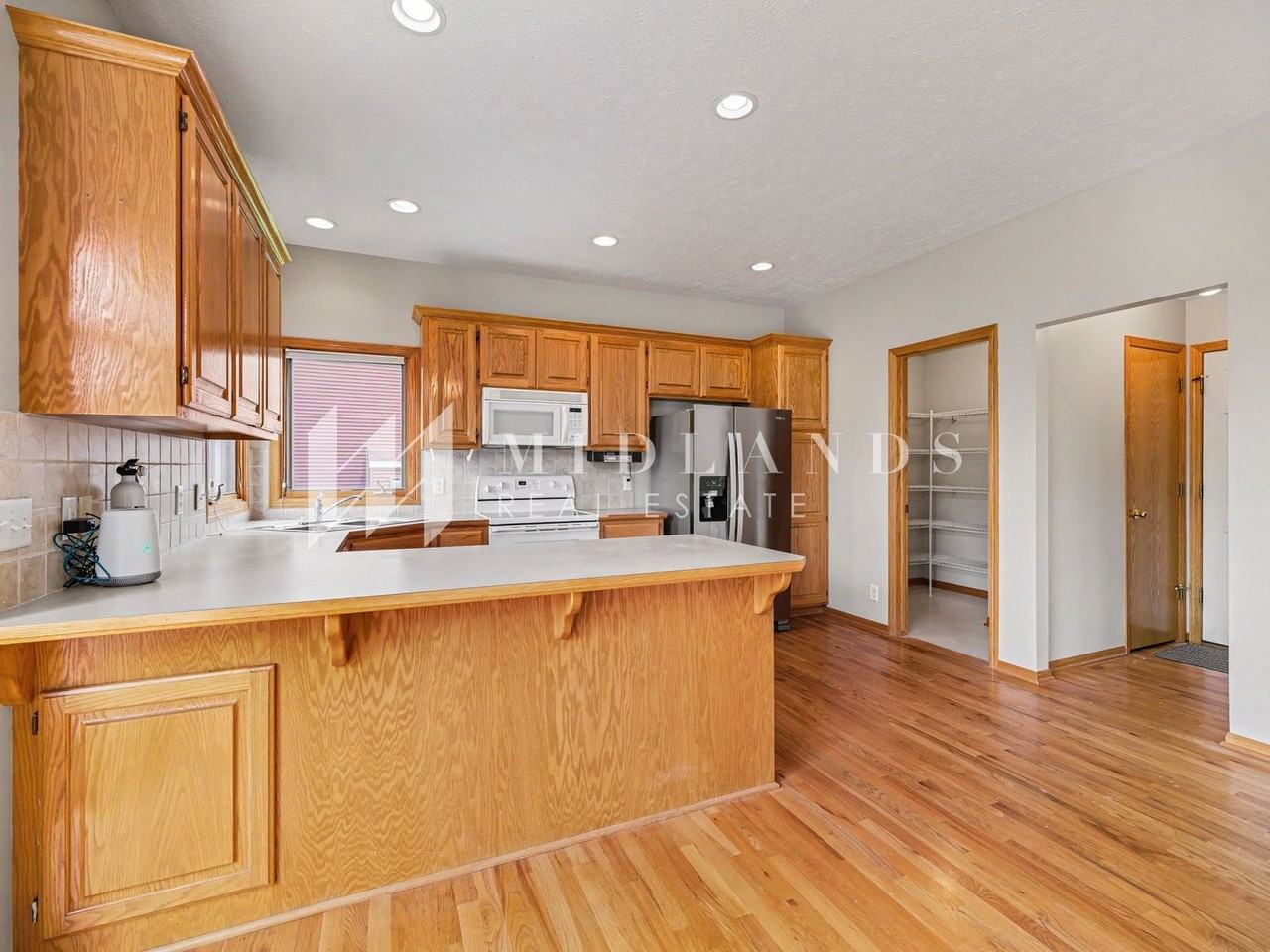2604 Rahn Blvd - Photo 6 of 16