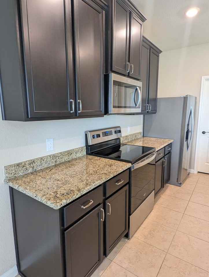 21210 Echo Manor Dr - Photo 4 of 26