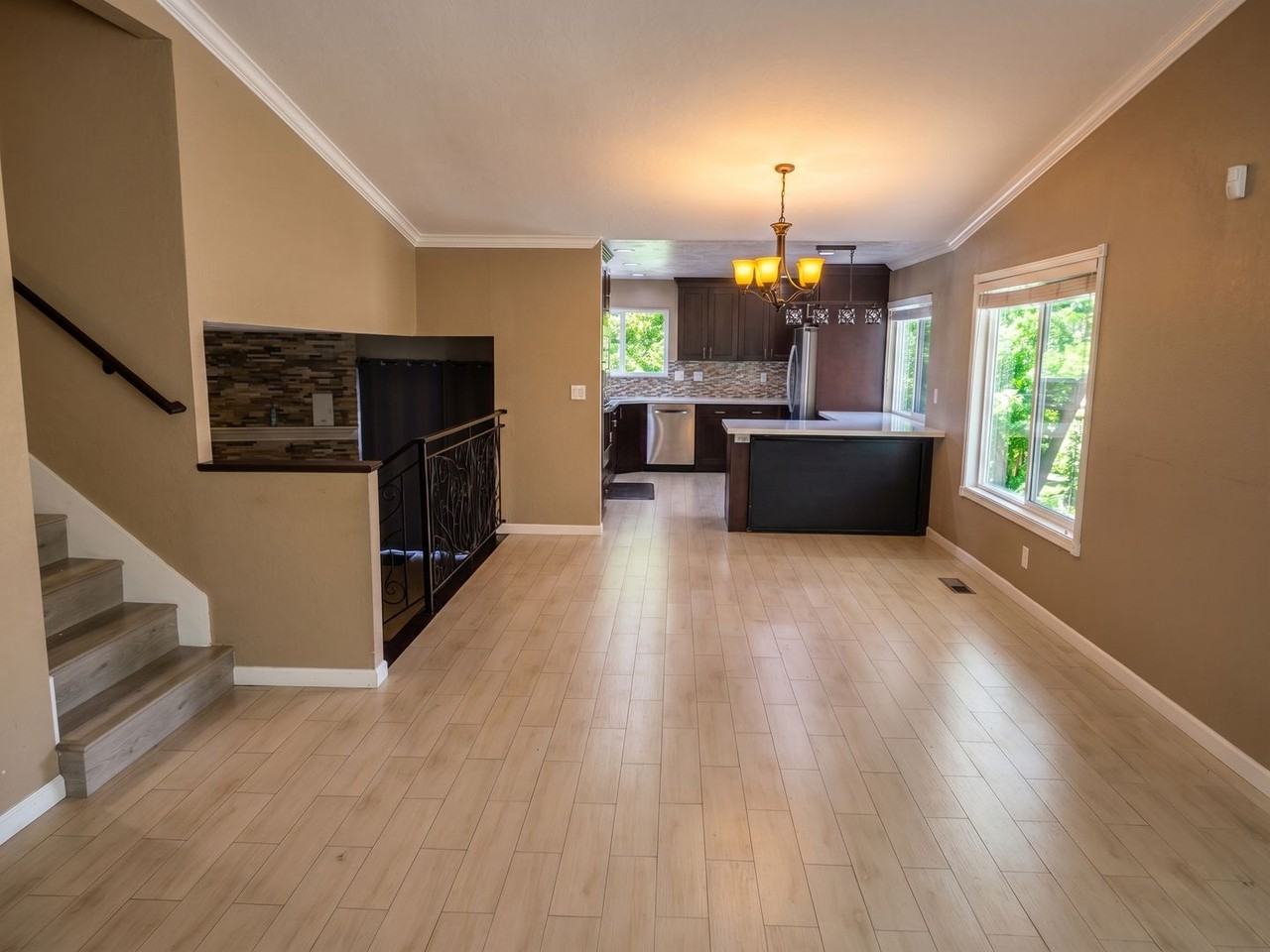 2844 Sombrero Cir - Photo 2 of 17