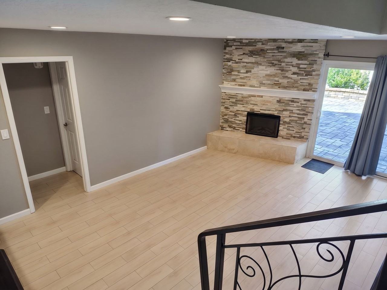 2844 Sombrero Cir - Photo 3 of 17