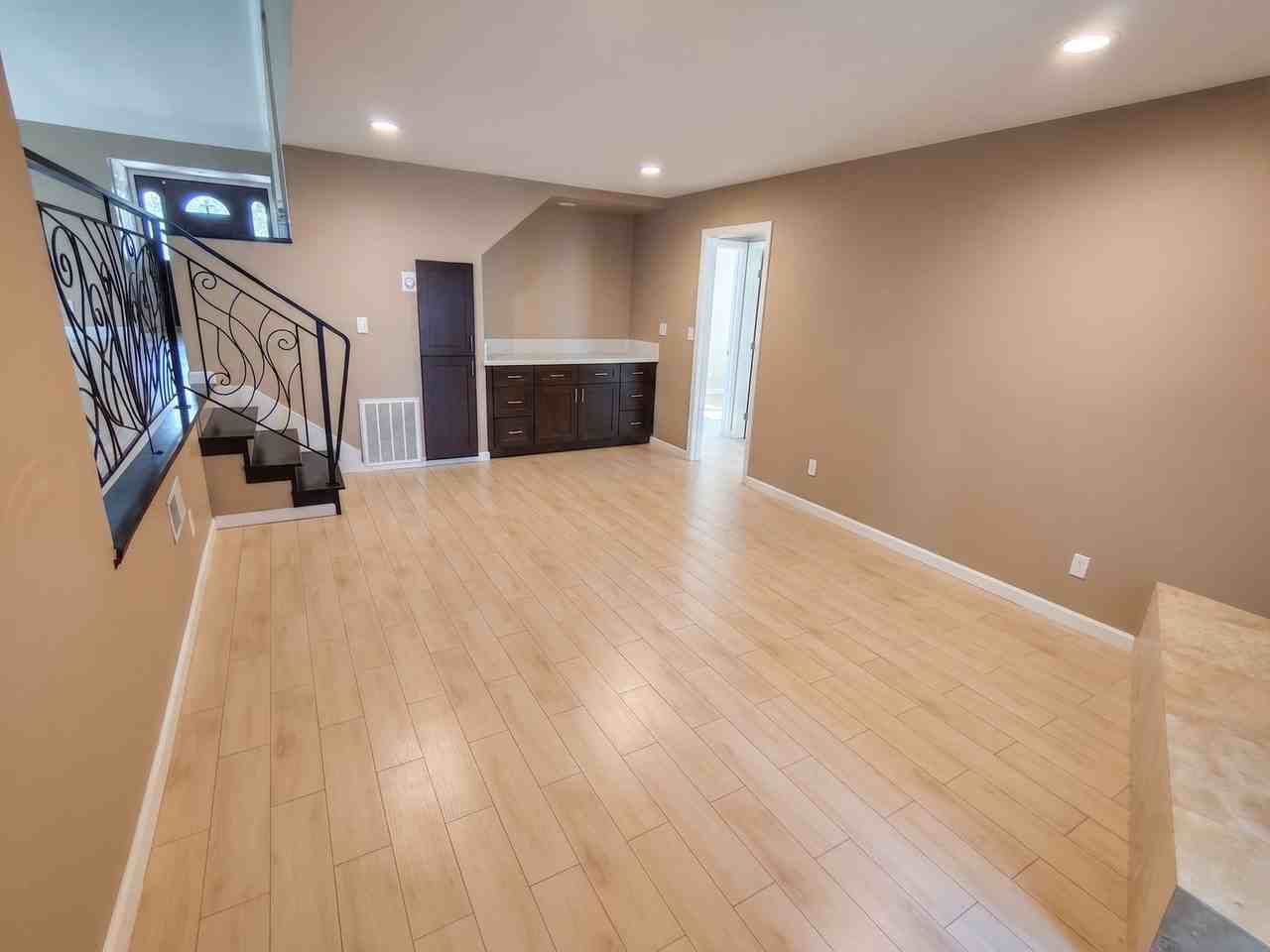 2844 Sombrero Cir - Photo 5 of 17