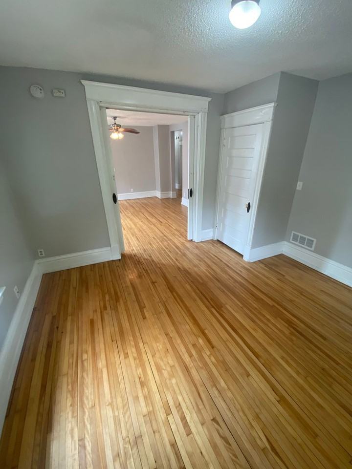 3228 3rd Ave S #1 - Photo 6 of 13