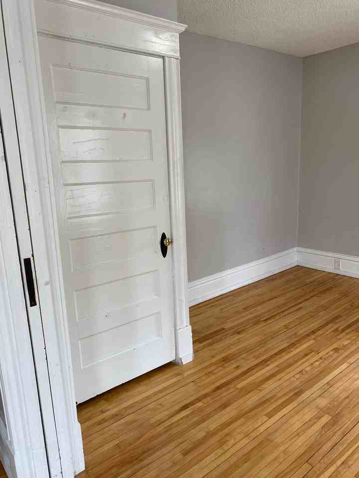3228 3rd Ave S #1 - Photo 7 of 13