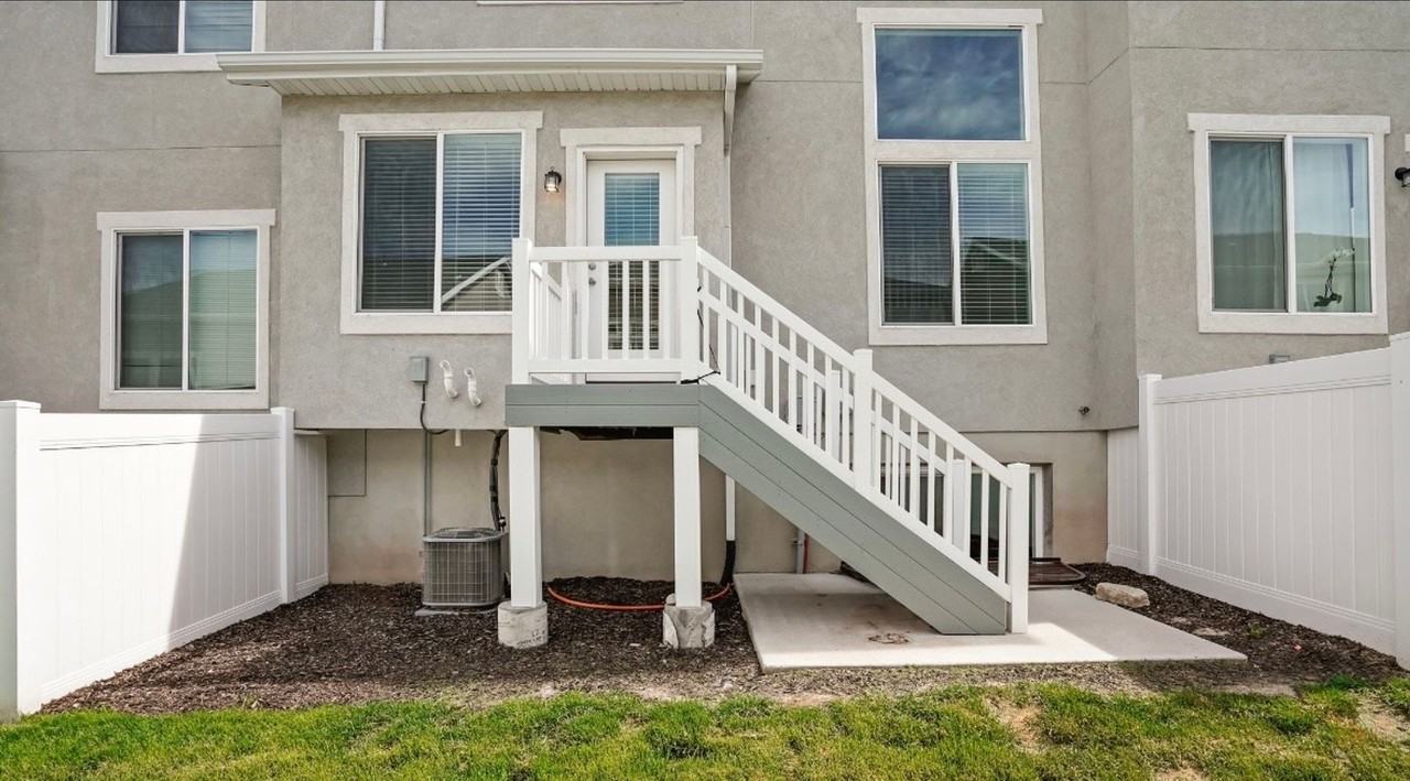 3988 West 1650 North - Photo 6 of 12