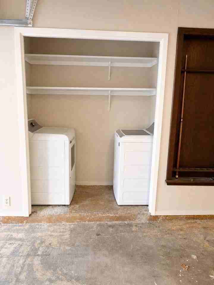 1105 Green Meadow Dr - Photo 7 of 20