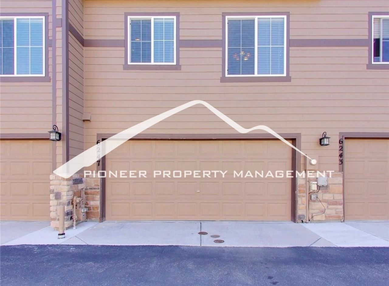 6247 Fowler Mill Pt - Photo 4 of 10