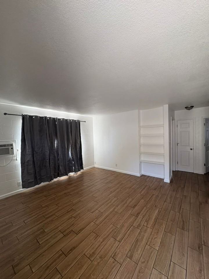 408 Highland Ave - Photo 3 of 8