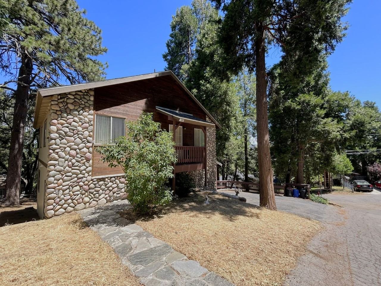 198 Pine Ridge Rd - Photo 2 of 24