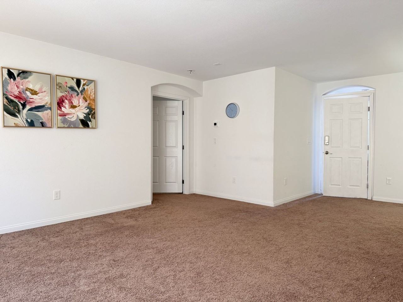 7777 Westwind Rd - Photo 2 of 46