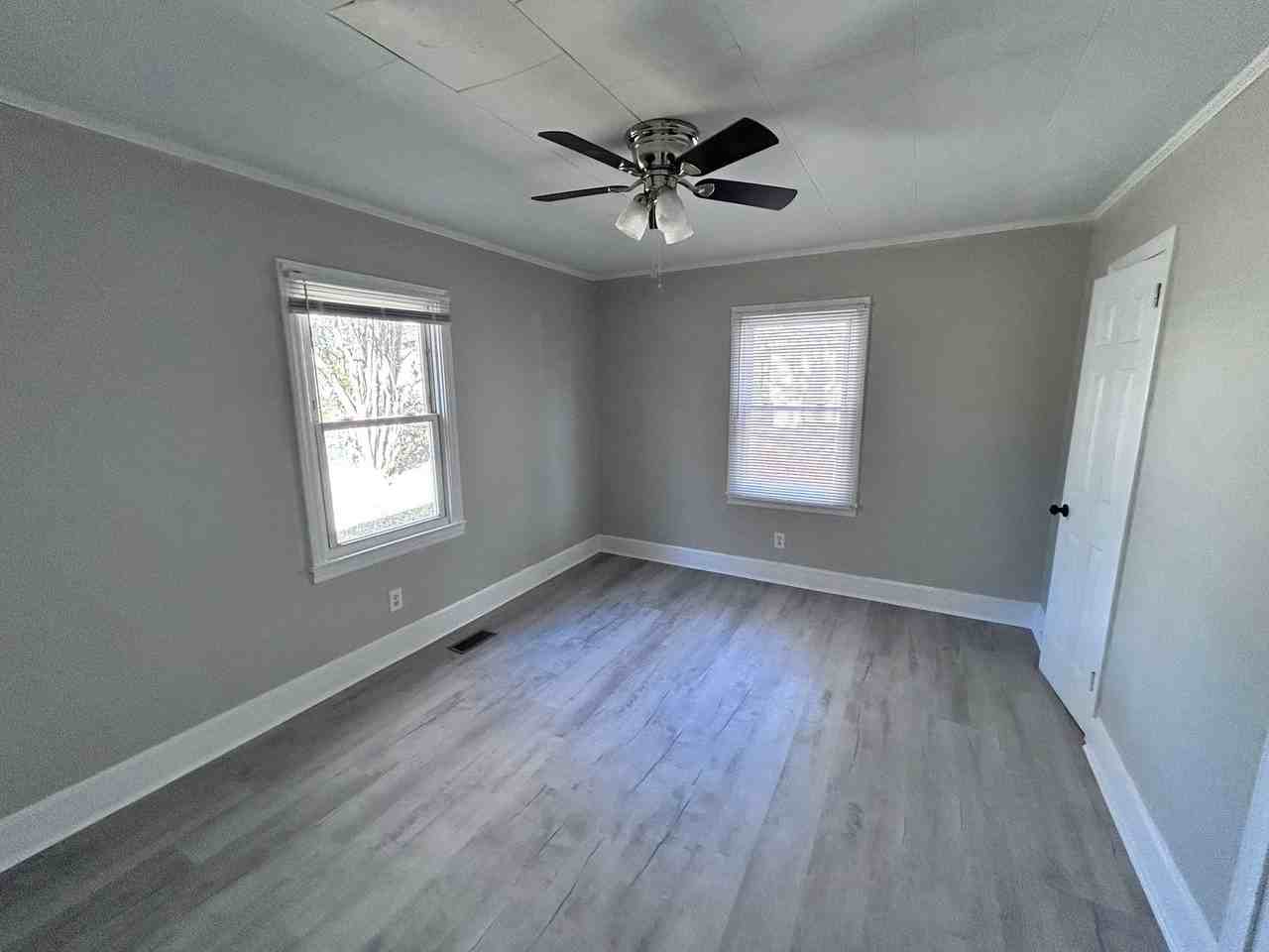 1408 Poston Cir - Photo 5 of 5
