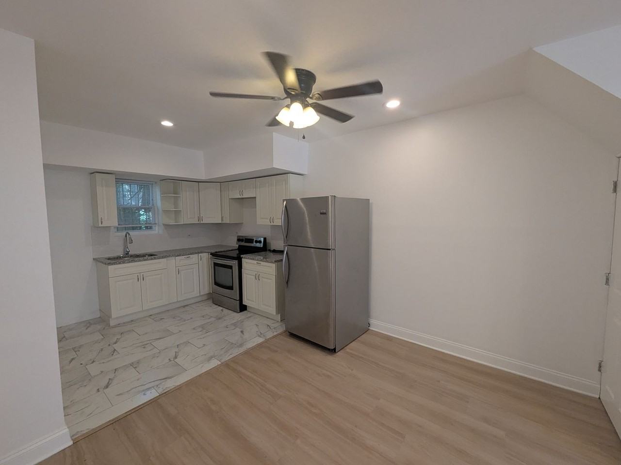 3420 Keim St - Photo 6 of 10