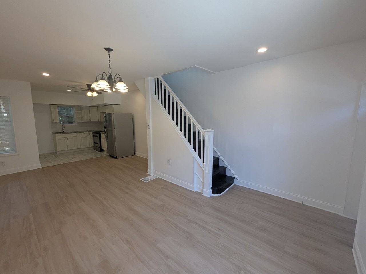 3420 Keim St - Photo 7 of 10