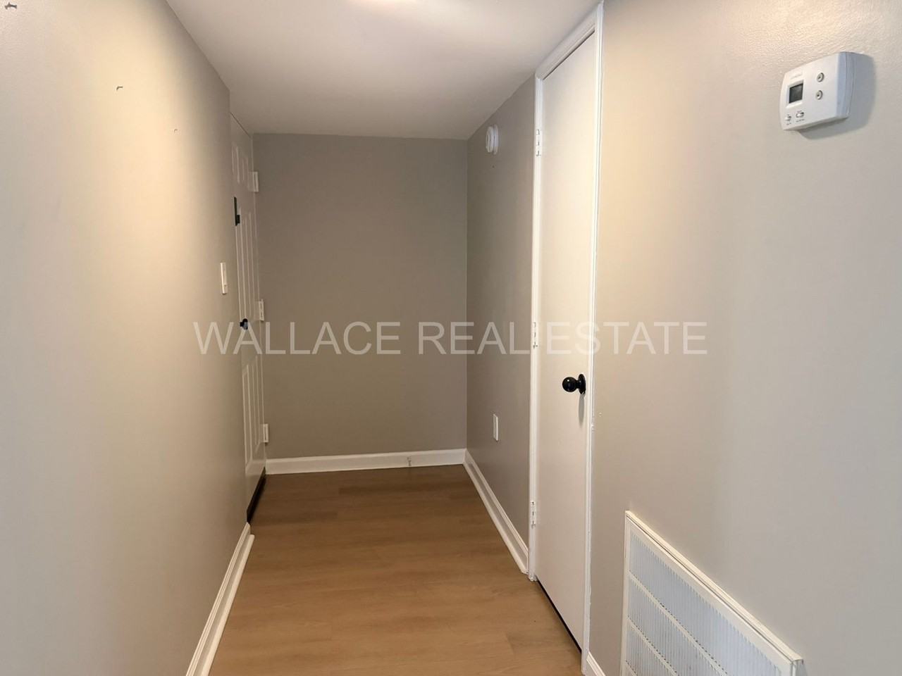 2749 Sullins St - Photo 2 of 17