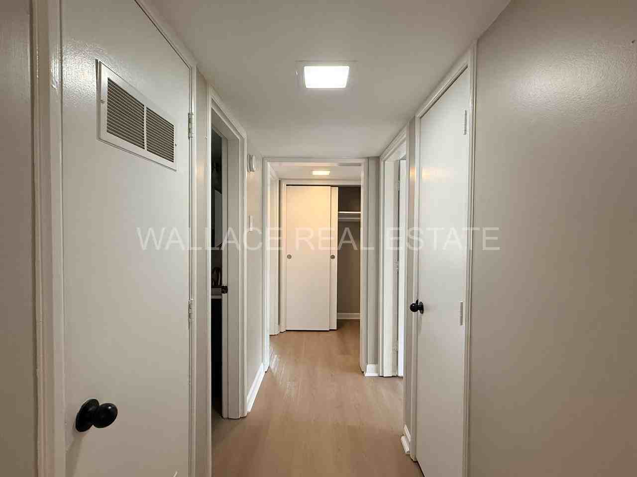 2749 Sullins St - Photo 7 of 17