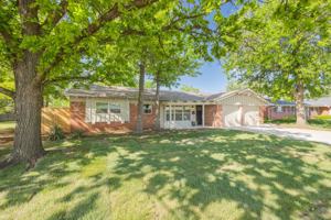 featured image of 2716 Carlton Way