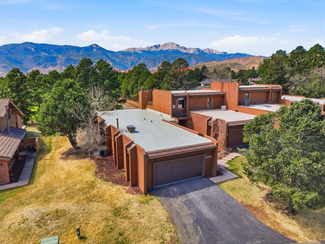 3710 Camels Ridge Ln - Photo 2 of 27