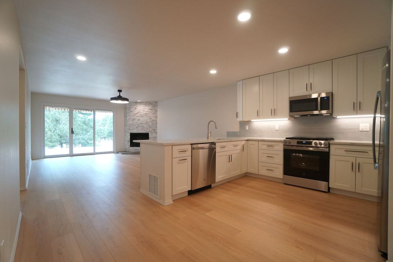 3710 Camels Ridge Ln - Photo 6 of 27