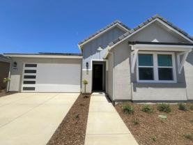 873 E Eclipse Ave - Photo 1 of 1