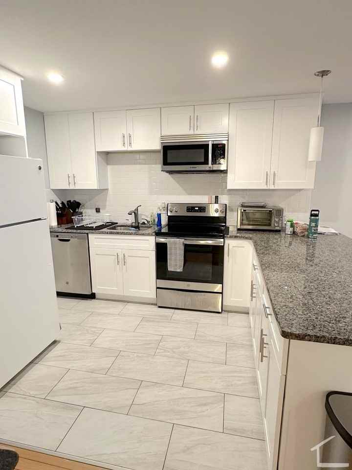 122 Tremont St - Photo 3 of 18