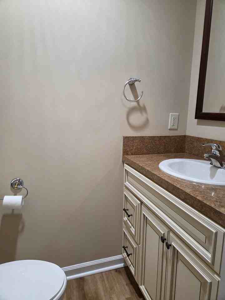 7929 Marley Dr - Photo 4 of 12
