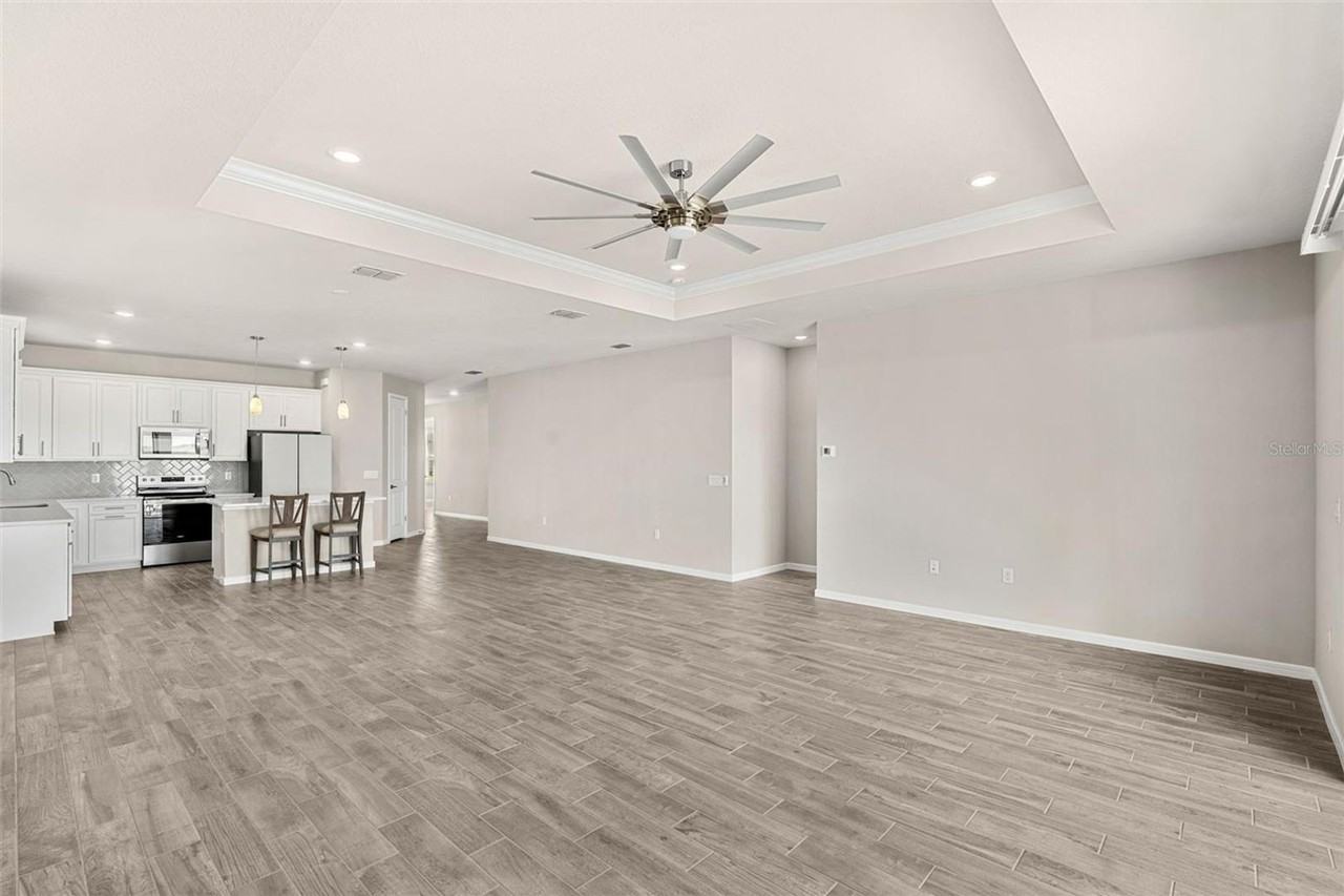 14334 Noto Ave - Photo 6 of 31
