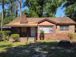 featured image of 3015 English Ave