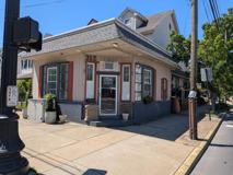 352 Jefferson Ave - Photo 1 of 1