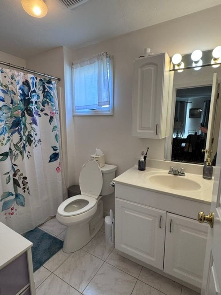 250 Allston St - Photo 6 of 20