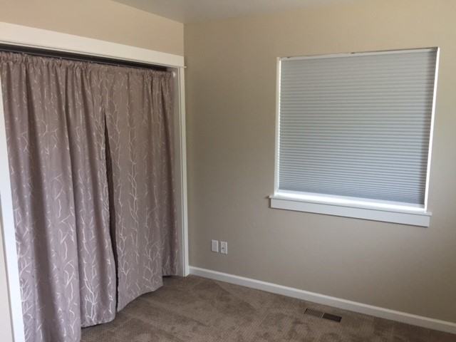 1609 Ne 8th St #2 - Photo 6 of 18