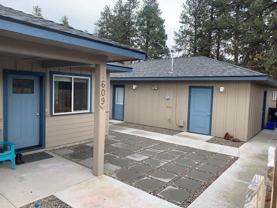 1609 Ne 8th St #2 - Photo 1 of 1