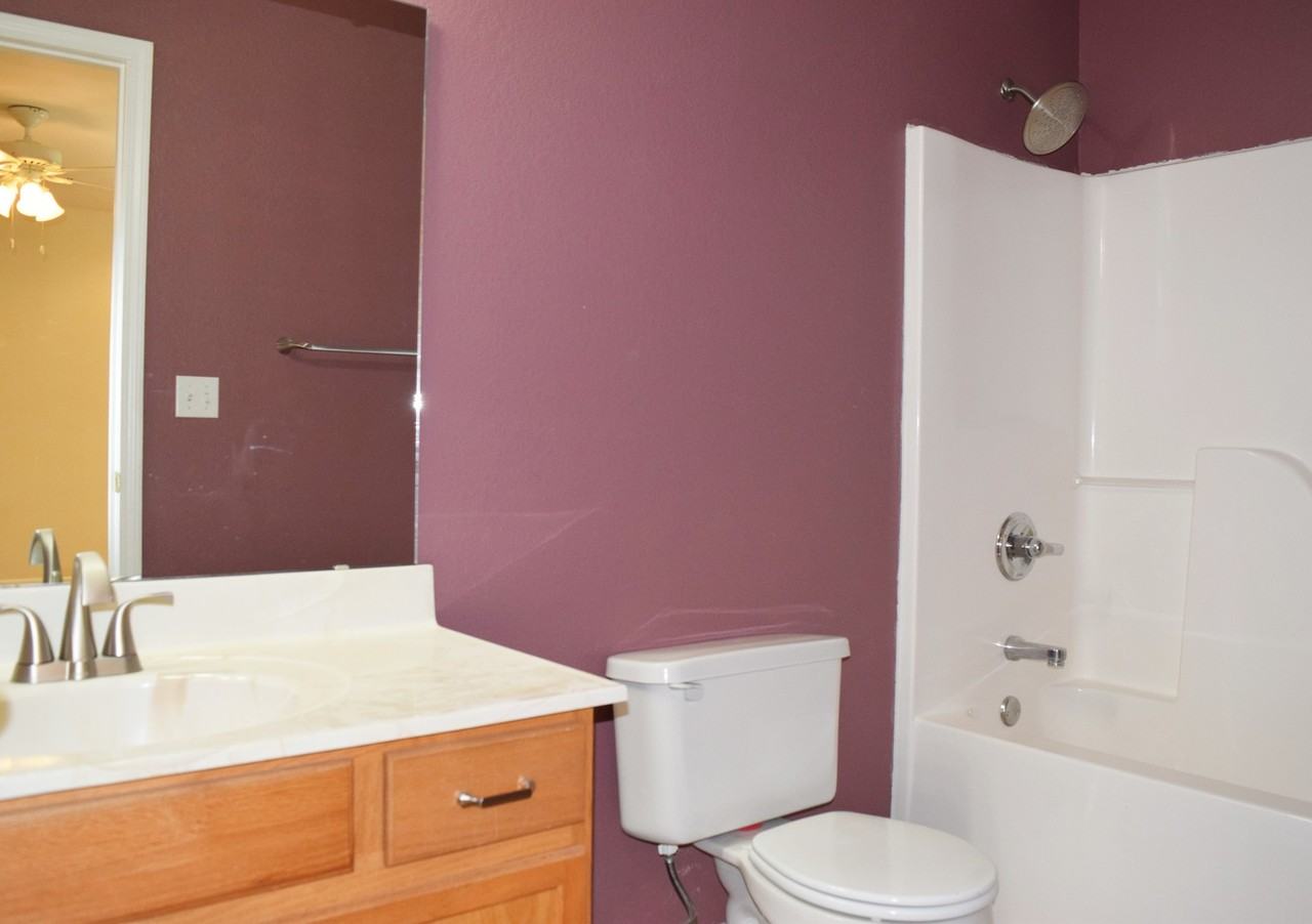 21057 Larson Rd - Photo 2 of 31