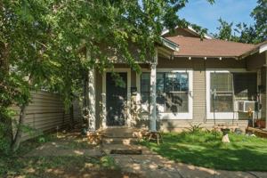 featured image of 735 Victoria St