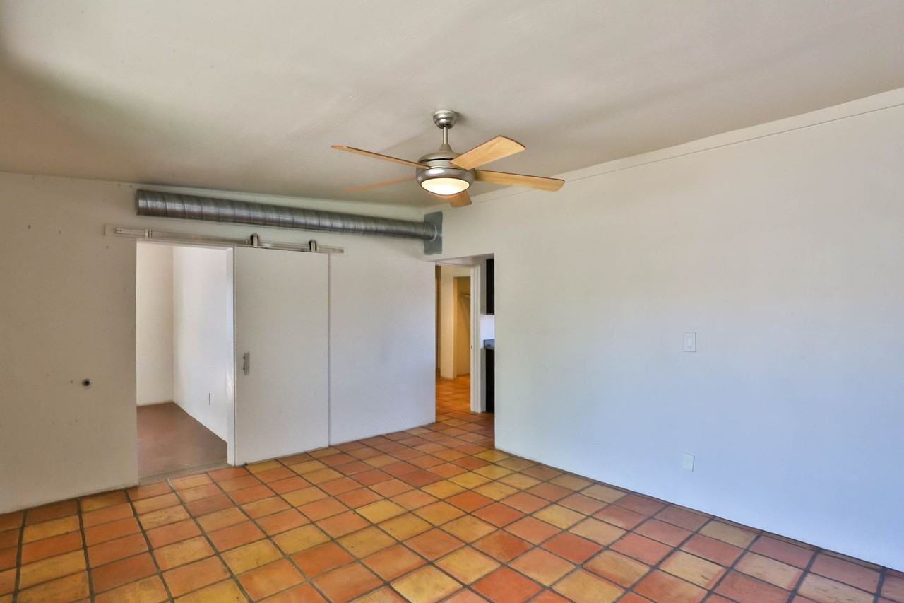 4243 E Campbell Ave - Photo 6 of 28