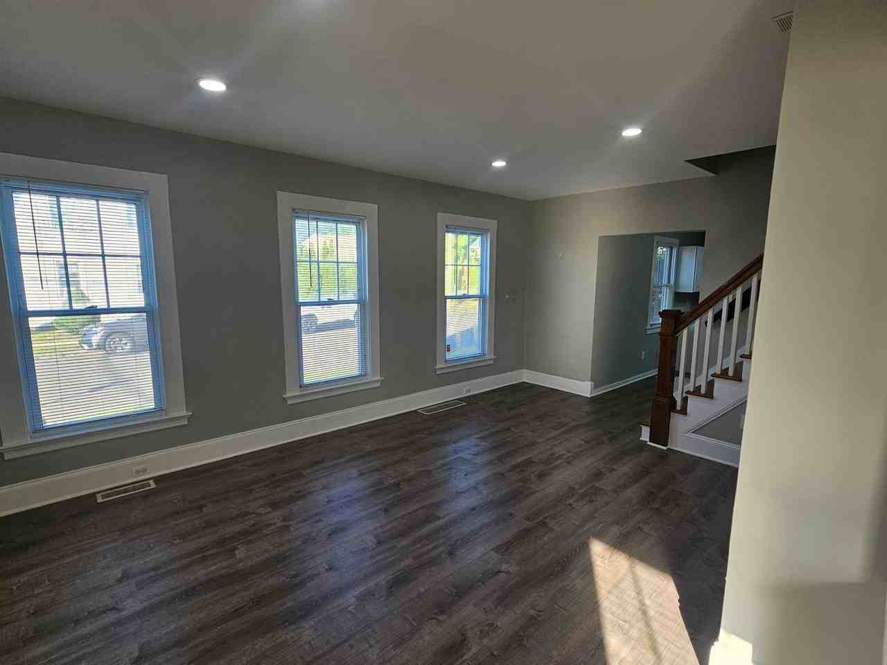 1810 Dixwell Ave - Photo 6 of 14