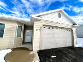 featured image of 517 Burnham Pl