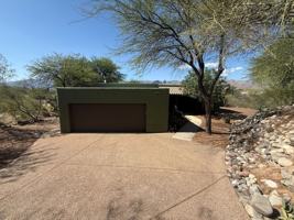 featured image of 9731 E Kleindale Rd