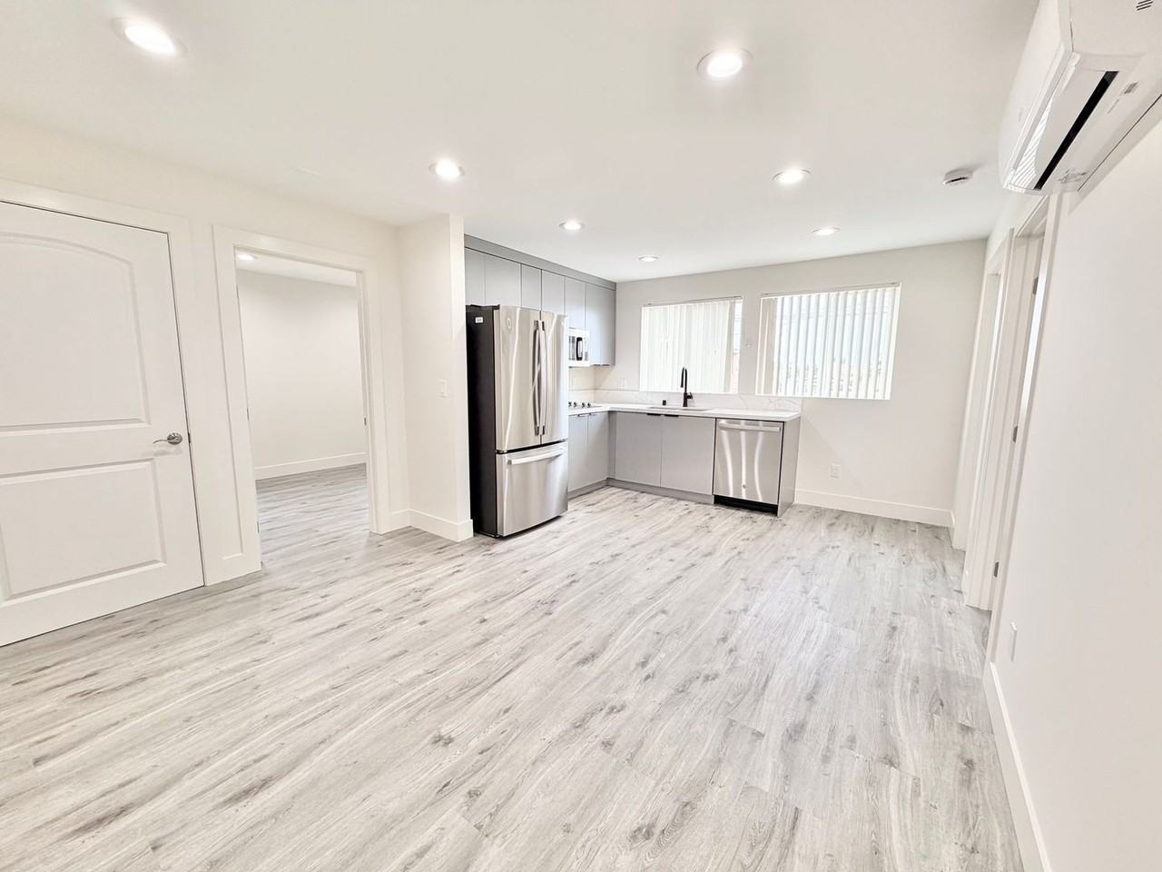 140 1/2 W 93rd St - Photo 2 of 14