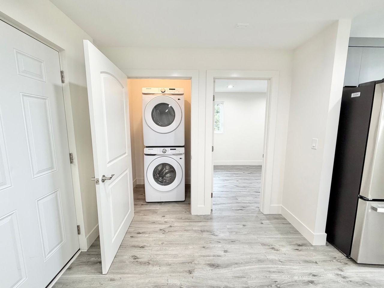 140 1/2 W 93rd St - Photo 5 of 14