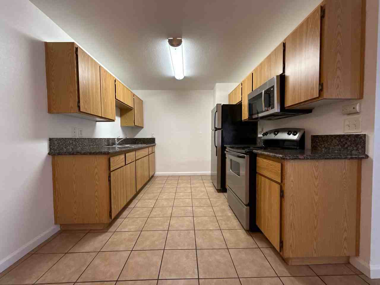 SDS T 3060 B - Photo 2 of 13