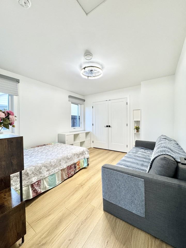 5006 Moncton Street - Photo 3 of 6